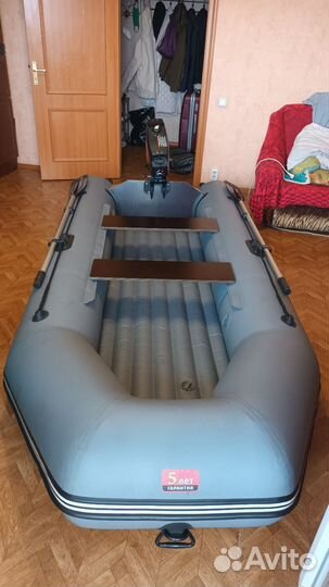 Лодка надувная с мотором
