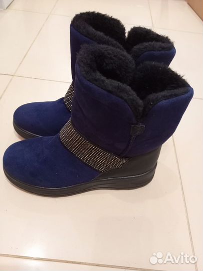 Угги женские синние на платформе новые 41