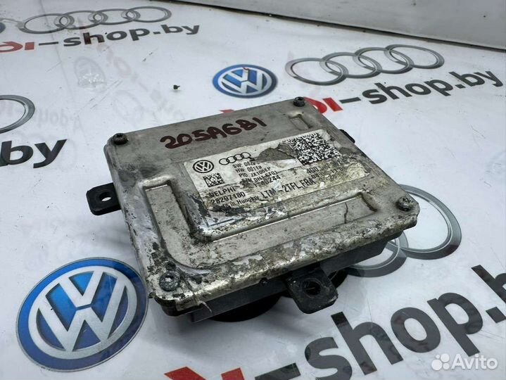 Блок управления светом (фарами) Audi A6 C7 (S6,RS6