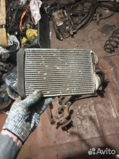 Радиатор печки на Тойота Королла е 110
