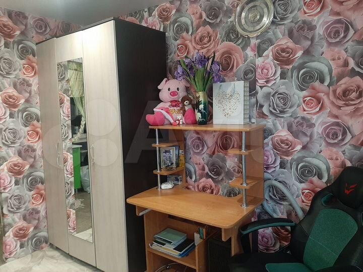 Комната 18 м² в 5-к., 4/5 эт.