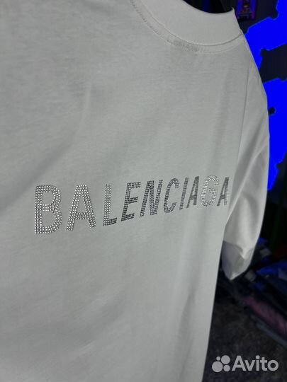 Футболка Balenciaga c кристаллами