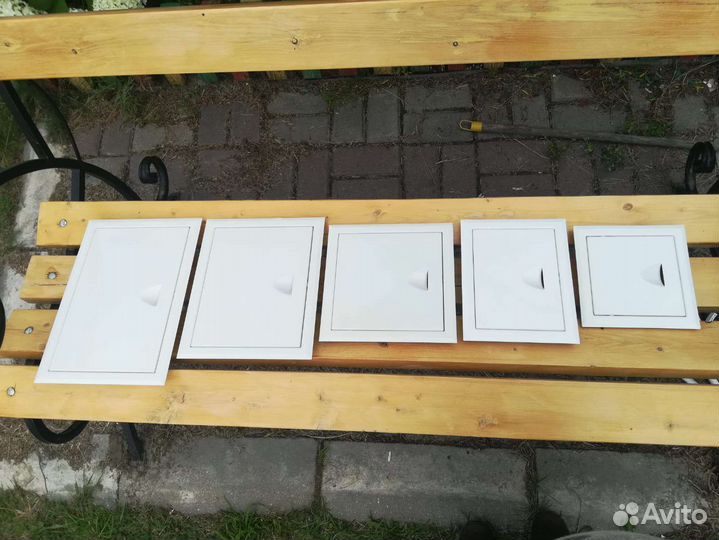 Люк-дверца ревизионный