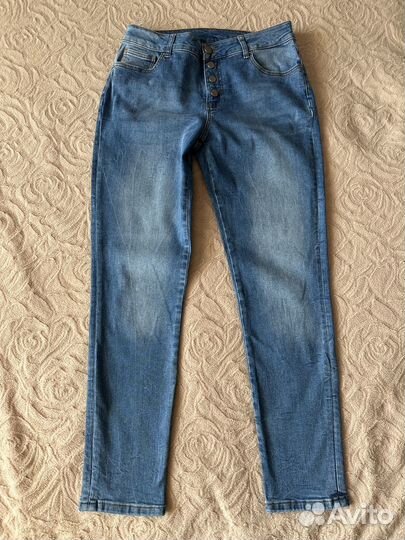 Джинсы