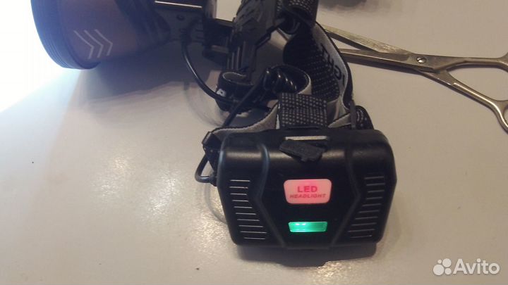 Налобный новый супер мощный фонарь