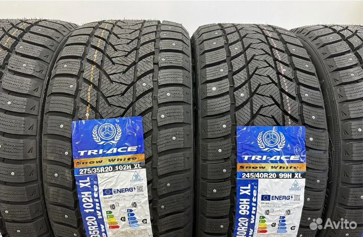 Tri Ace Snow White II Stud 245/45 R20 и 275/35 R20 112V