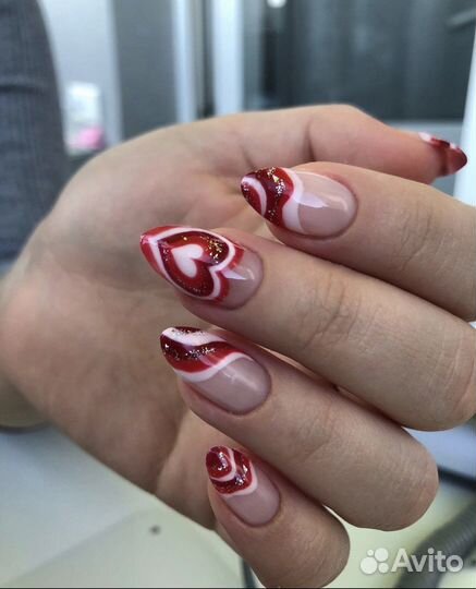Маникюр с покрытием гель-лаком