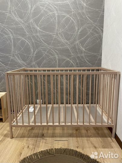 Детская кровать IKEA с матрасом