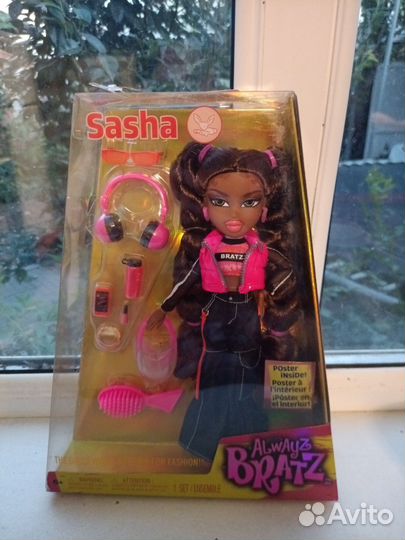 Кукла Bratz