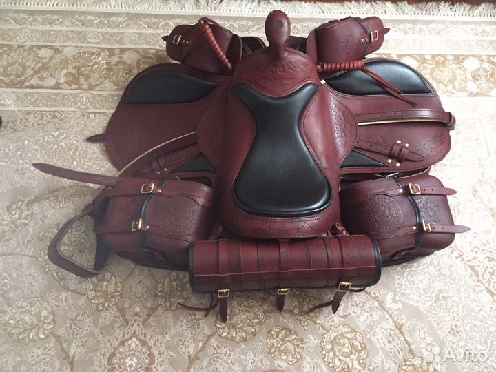 Седло для лошади