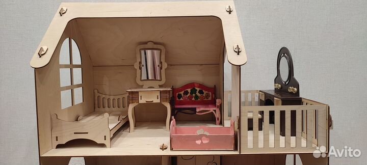 Кукольный домик для Барби с мебелью