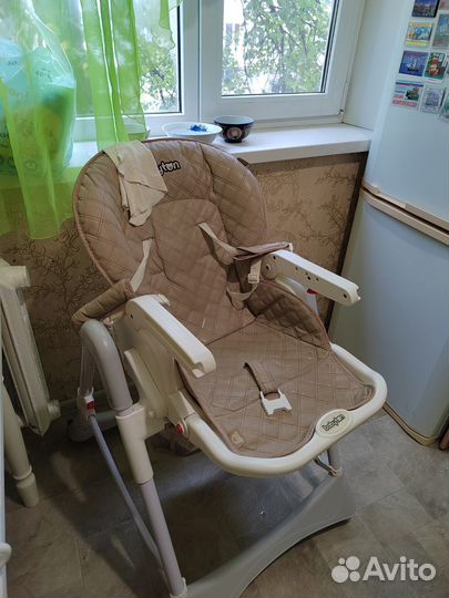 Стульчик для кормления babyton