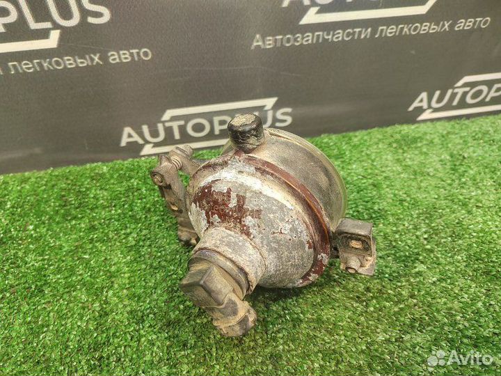 Противотуманная фара передняя правая Ford Focus