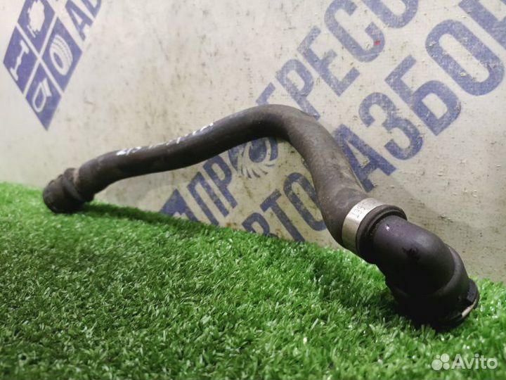 Трубка помпы Bmw 750I седан 4.8 N62B48B 2007