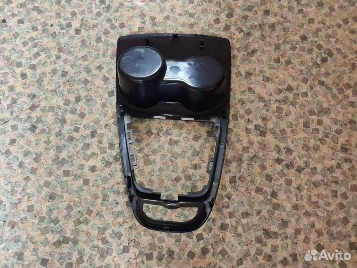 Накладка центральной консоли LADA Vesta