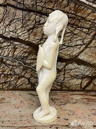 Статуэтка. Массай. Воин. Бивень