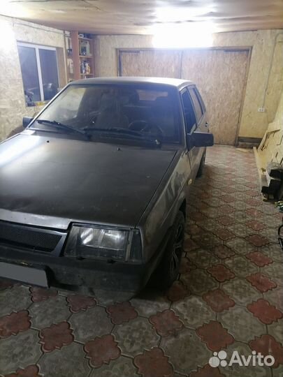 ВАЗ 21099 1.5 МТ, 1993, 200 000 км