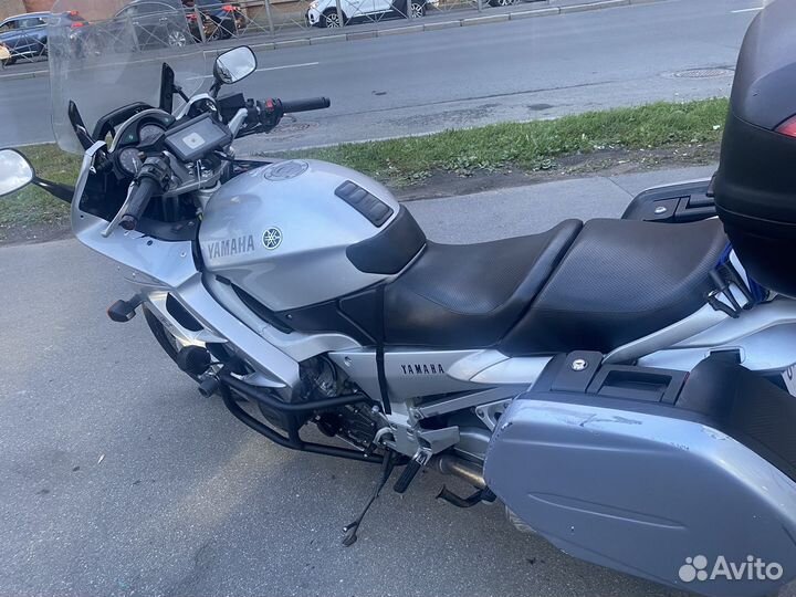 Yamaha FJR1300, 2000