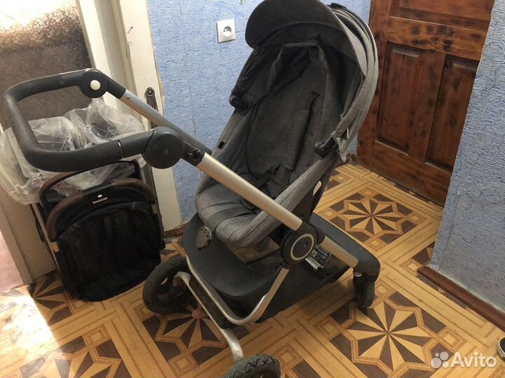Коляска stokke