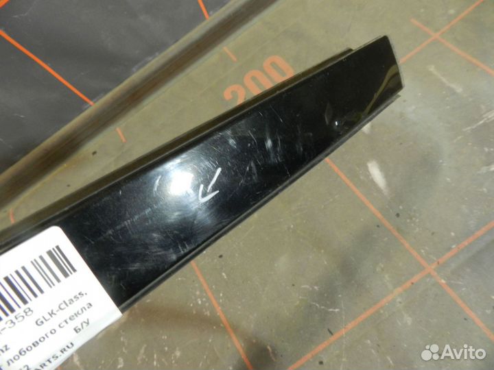 Накладка лобового стекла левая - Mercedes-Benz GLK