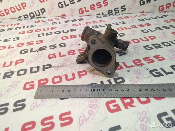 Тройник системы охлаждения J5 б/у