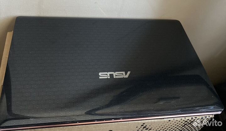 Ноутбук asus