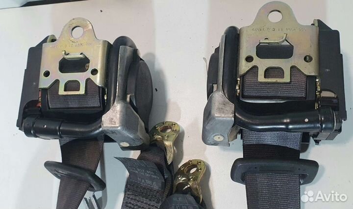 Ремень безопасности задний Audi A4 B5 Avant