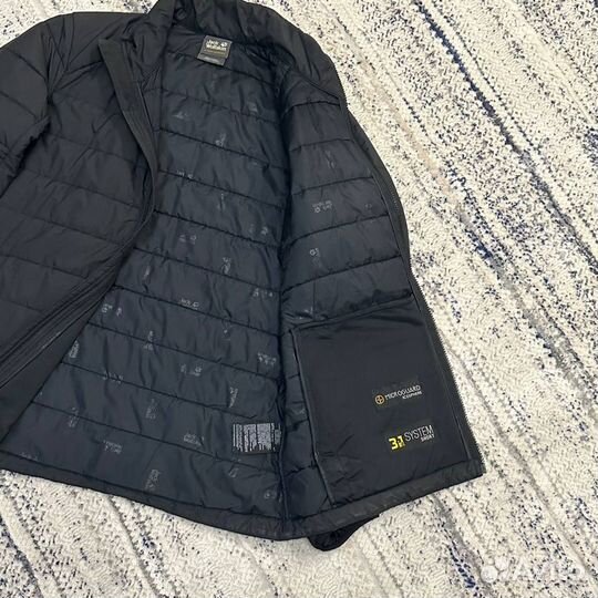 Микропуховик Jack Wolfskin