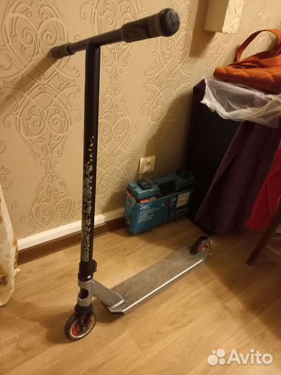 Трюковой самокат