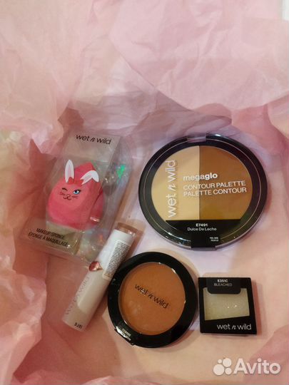 Набор новой косметики из 5 продутов