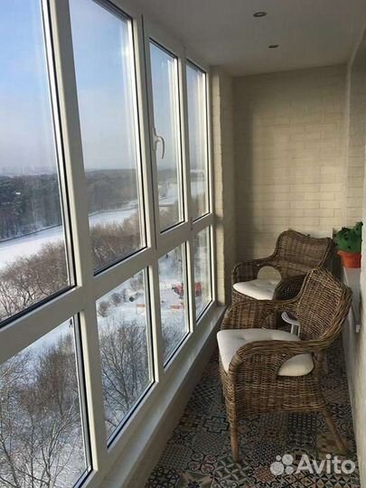 Пластиковая лоджия