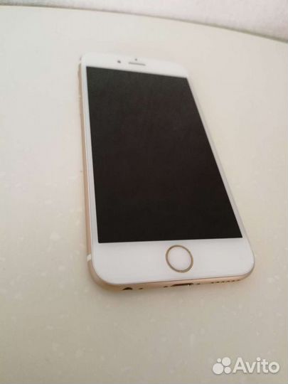 iPhone 6S, 64 ГБ