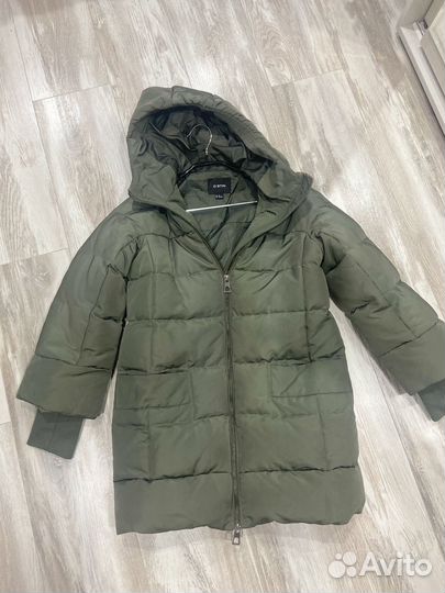 Пуховик зимний женский 42 44