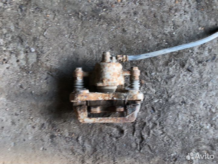 Hyundai sonata nf Суппорт