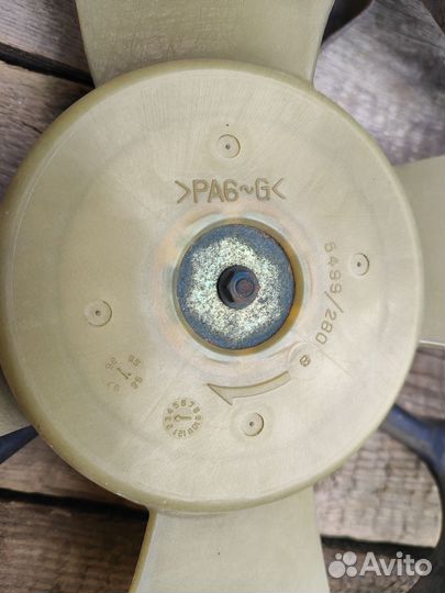 Диффузор радиатора Honda