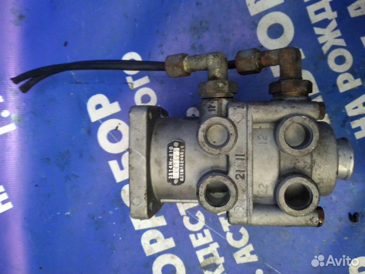 Кран тормозной. Yutong Zk6737D АВТОБУС cummins EQB