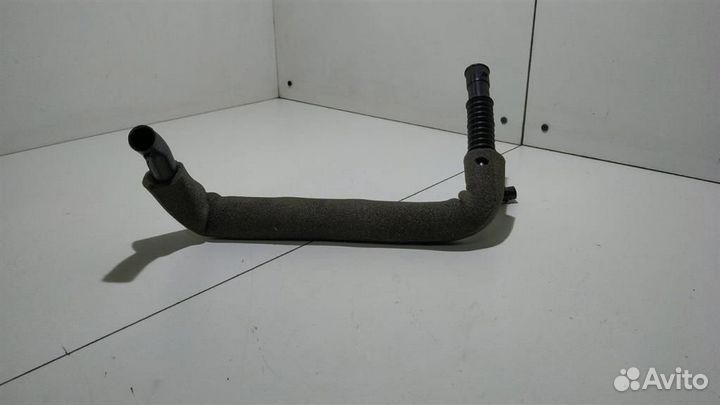 Патрубок охлаждения Opel Zafira B 2005-2012