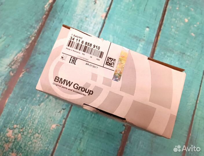 Передние колодки тормозные бмв 1 серия новые