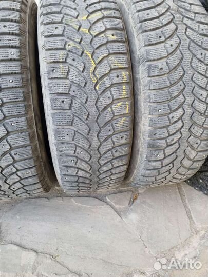 Bridgestone Blizzak Spike-01 195/65 R15