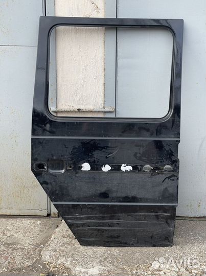 Дверь задняя правая w463