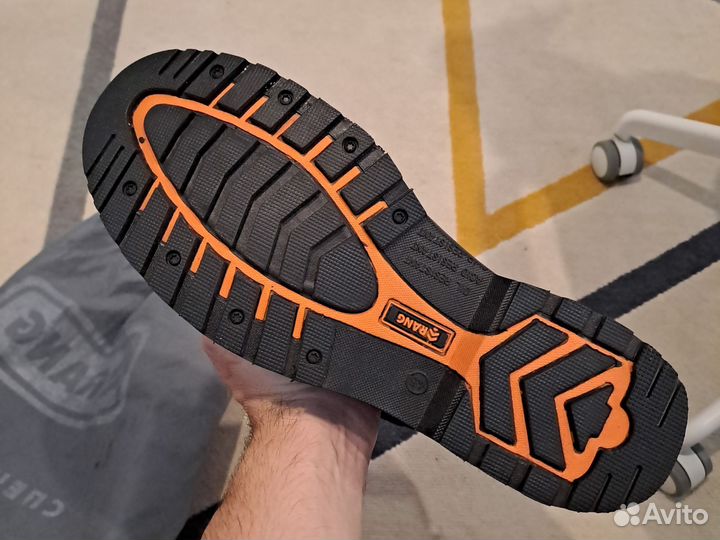 Ботинки зимние усиленные