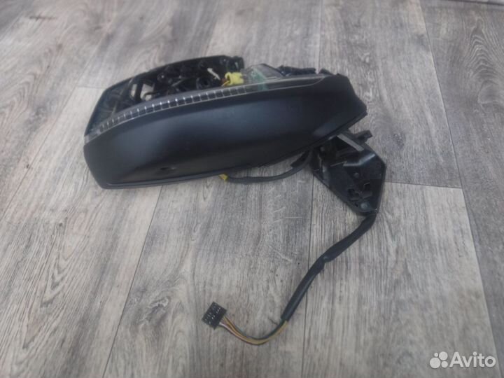 Зеркало правое №34 audi Q7 14 контактов 2016