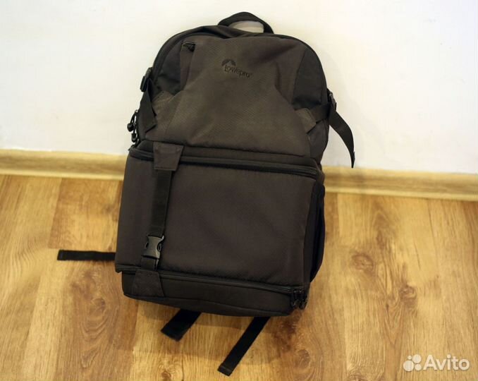 Фоторюкзак Lowepro Большой фоторюкзак для блогера
