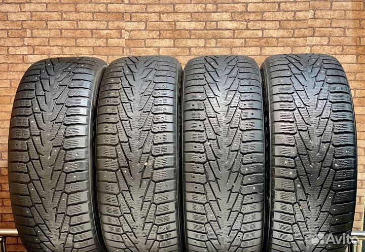 Nokian Tyres Hakkapeliitta 7 SUV 285/60 R18