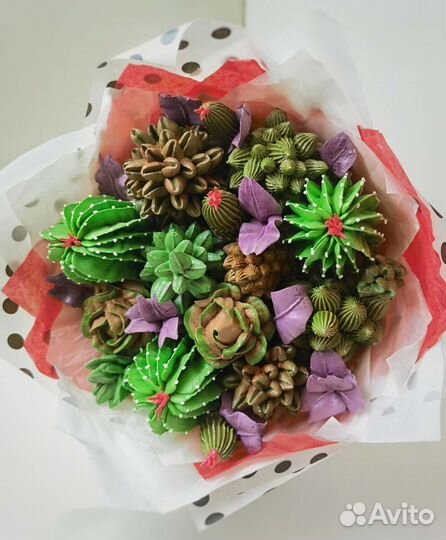 Кактусы, пельмени, букеты из зефира для мужчин