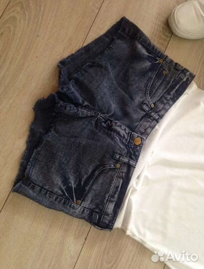 Джинсовые шорты