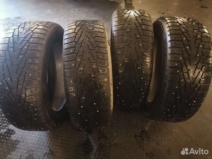 Nokian Tyres Hakkapeliitta 7 SUV 235/55 R18 104T