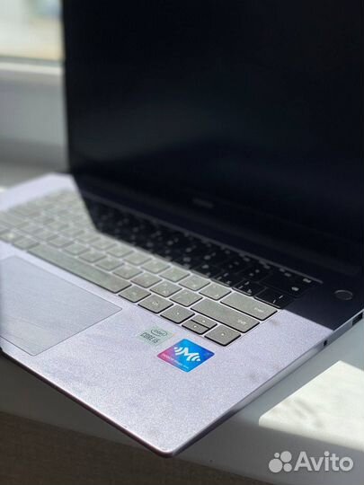 Ноутбук Honor MagicBook X15 i5/16/512