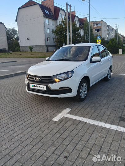 LADA Granta 1.6 МТ, 2023, 10 000 км