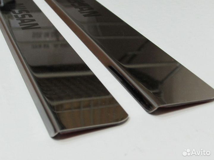 Накладки на пороги Nissan Juke Ниссан Жук